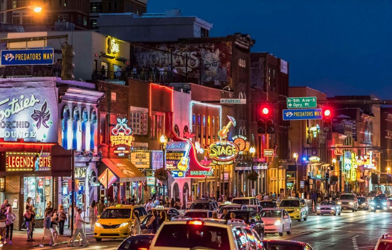 Stylish Downtown Nashville 3 Beds, 1 Bedroom With Private Patio, Parking 外观 照片