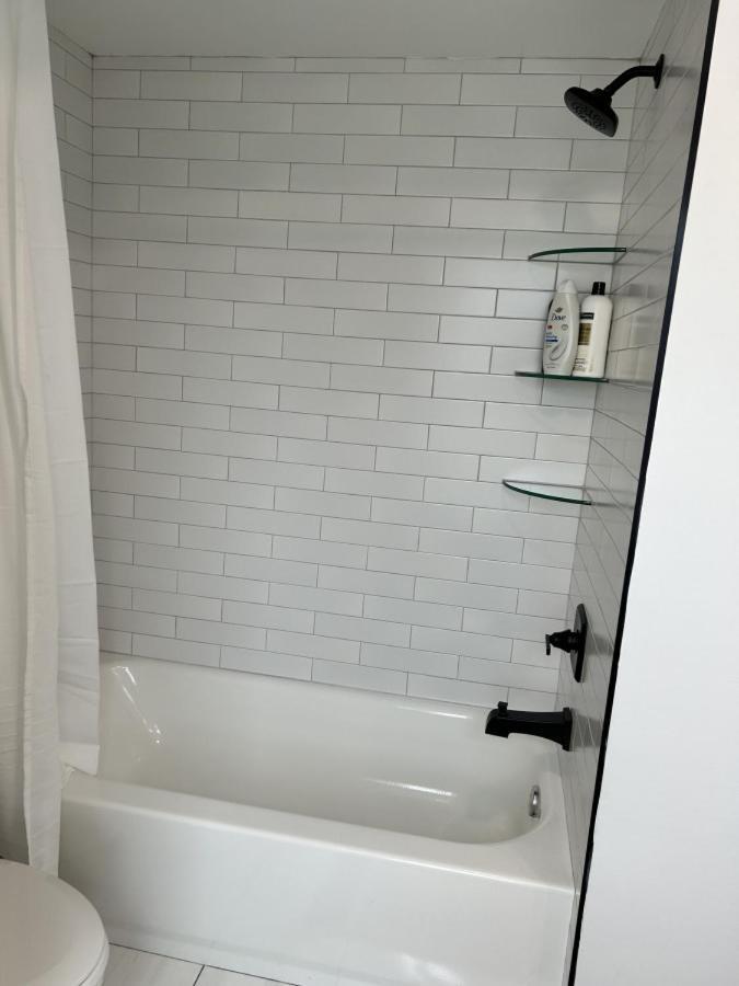 Stylish Downtown Nashville 3 Beds, 1 Bedroom With Private Patio, Parking 外观 照片
